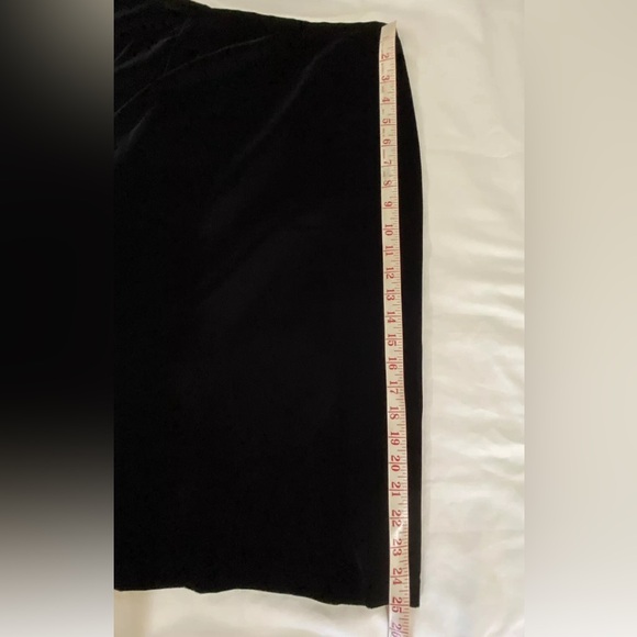 Talbots Black Velvet A-line 6-8P Skirt - Picture 7 of 8